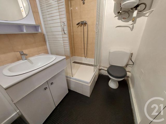 Appartement F1 bis à louer - 2 pièces - 35.5 m2 - BRIVE LA GAILLARDE - 19 - LIMOUSIN - Century 21 Jaubert Et Regaudie