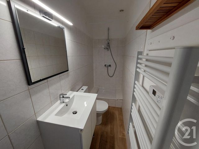 Appartement à louer - 2 pièces - 25.4 m2 - BRIVE LA GAILLARDE - 19 - LIMOUSIN - Century 21 Jaubert Et Regaudie