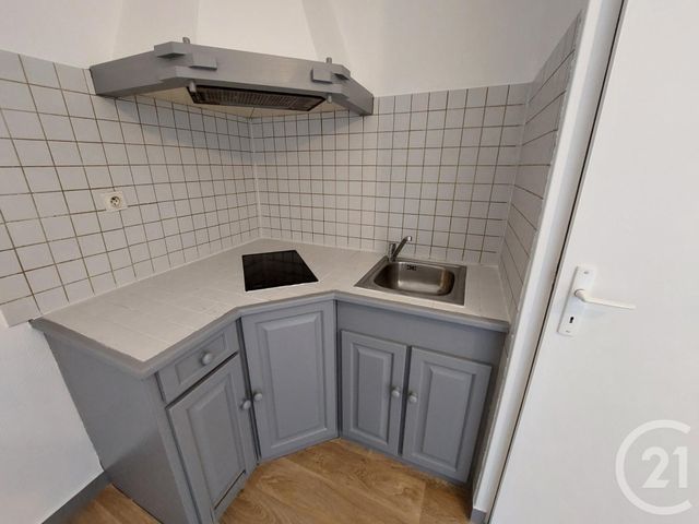 Appartement à louer - 2 pièces - 25.4 m2 - BRIVE LA GAILLARDE - 19 - LIMOUSIN - Century 21 Jaubert Et Regaudie