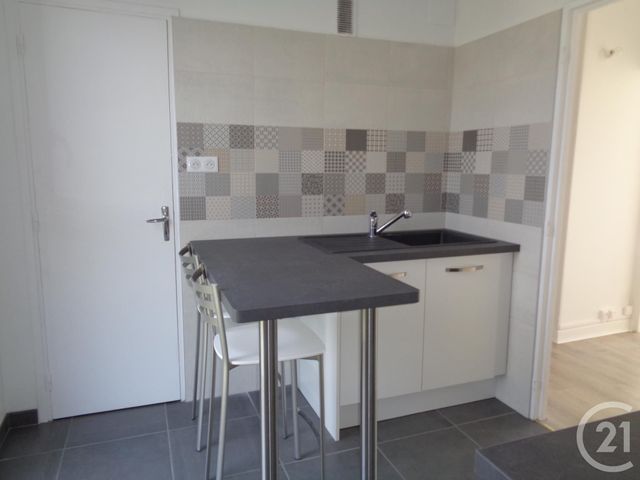 Appartement F3 à louer - 3 pièces - 56.4 m2 - BRIVE LA GAILLARDE - 19 - LIMOUSIN - Century 21 Jaubert Et Regaudie