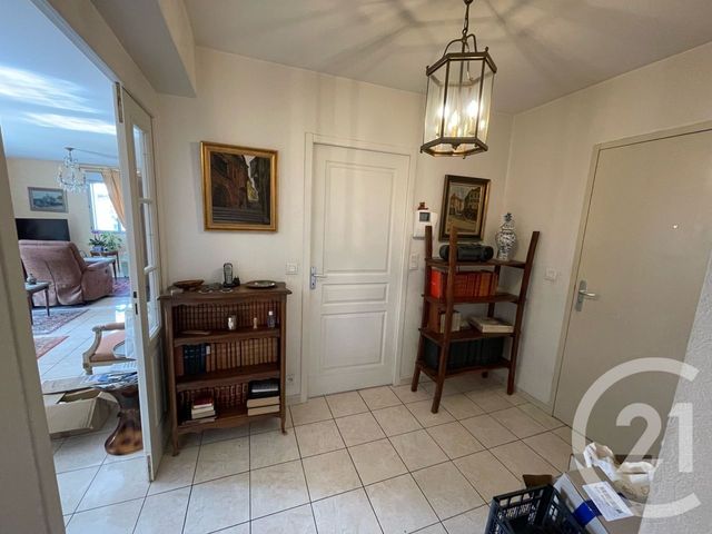 Appartement F3 à vendre - 3 pièces - 95.99 m2 - BRIVE LA GAILLARDE - 19 - LIMOUSIN - Century 21 Jaubert Et Regaudie