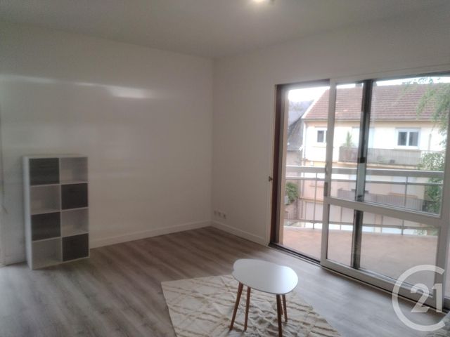 Appartement F1 à louer - 1 pièce - 31.15 m2 - BRIVE LA GAILLARDE - 19 - LIMOUSIN - Century 21 Jaubert Et Regaudie