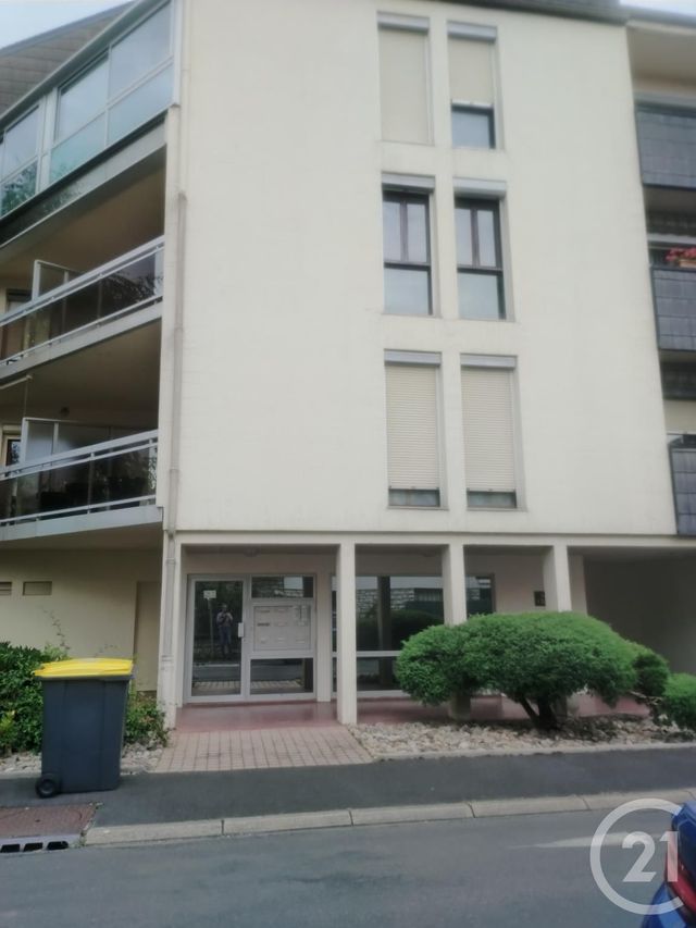 Appartement F1 à louer - 1 pièce - 31.15 m2 - BRIVE LA GAILLARDE - 19 - LIMOUSIN - Century 21 Jaubert Et Regaudie