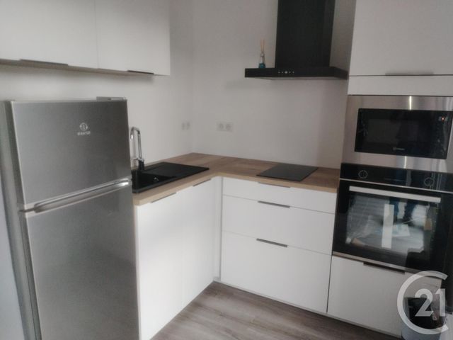 Appartement F1 à louer - 1 pièce - 31.15 m2 - BRIVE LA GAILLARDE - 19 - LIMOUSIN - Century 21 Jaubert Et Regaudie