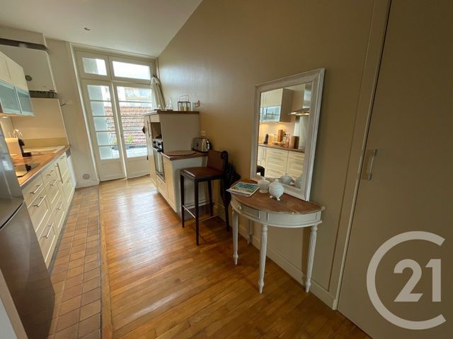 Appartement F4 à louer - 4 pièces - 91.86 m2 - BRIVE LA GAILLARDE - 19 - LIMOUSIN - Century 21 Jaubert Et Regaudie