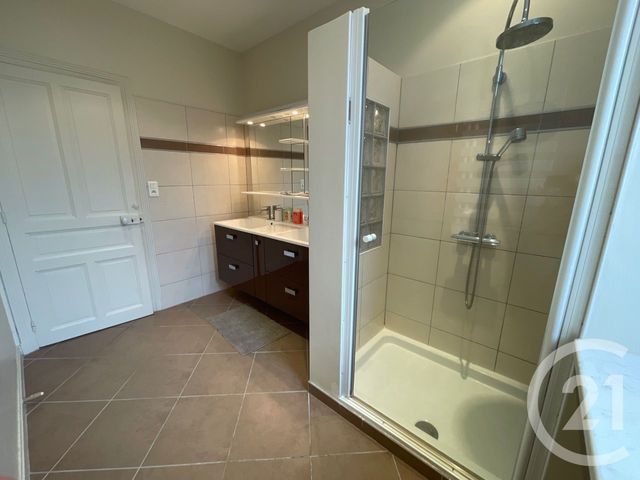 Appartement F4 à louer - 4 pièces - 91.86 m2 - BRIVE LA GAILLARDE - 19 - LIMOUSIN - Century 21 Jaubert Et Regaudie