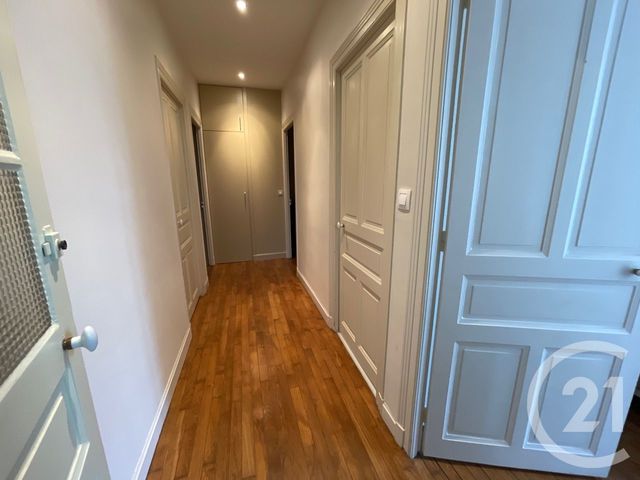 Appartement F4 à louer - 4 pièces - 91.86 m2 - BRIVE LA GAILLARDE - 19 - LIMOUSIN - Century 21 Jaubert Et Regaudie