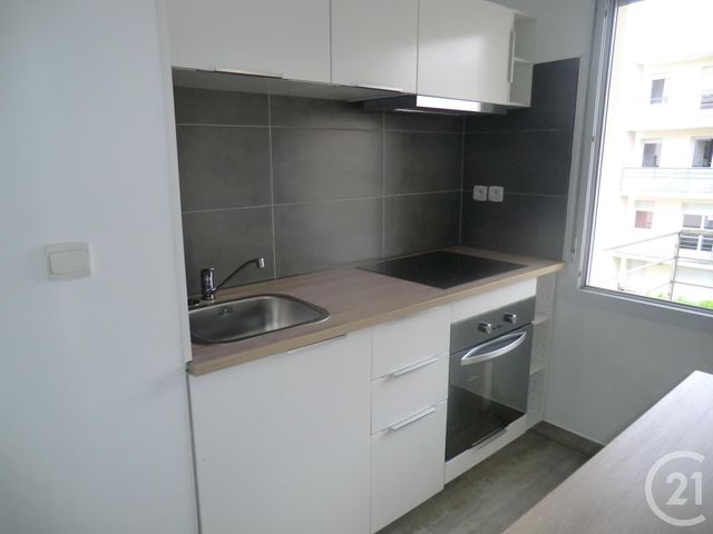 Appartement F2 à louer - 2 pièces - 51.79 m2 - BRIVE LA GAILLARDE - 19 - LIMOUSIN - Century 21 Jaubert Et Regaudie