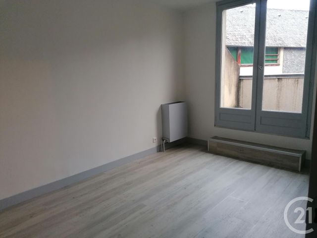 Appartement F3 à louer - 3 pièces - 61.86 m2 - BRIVE LA GAILLARDE - 19 - LIMOUSIN - Century 21 Jaubert Et Regaudie