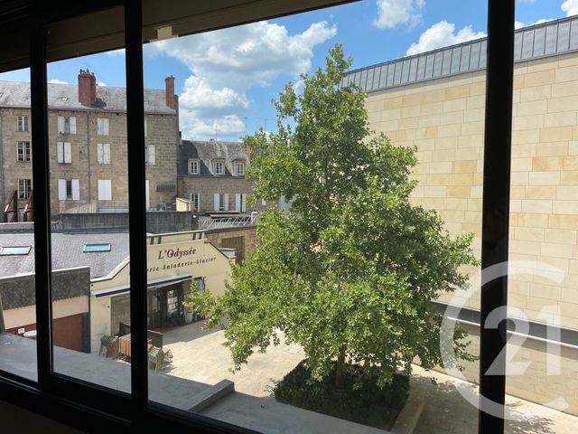 Appartement F4 à vendre - 3 pièces - 105.69 m2 - BRIVE LA GAILLARDE - 19 - LIMOUSIN - Century 21 Jaubert Et Regaudie