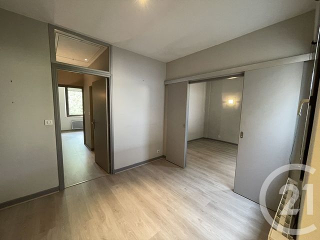 Appartement F4 à vendre - 3 pièces - 105.69 m2 - BRIVE LA GAILLARDE - 19 - LIMOUSIN - Century 21 Jaubert Et Regaudie