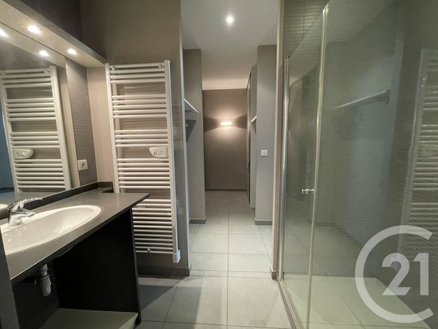Appartement F4 à vendre - 3 pièces - 105.69 m2 - BRIVE LA GAILLARDE - 19 - LIMOUSIN - Century 21 Jaubert Et Regaudie