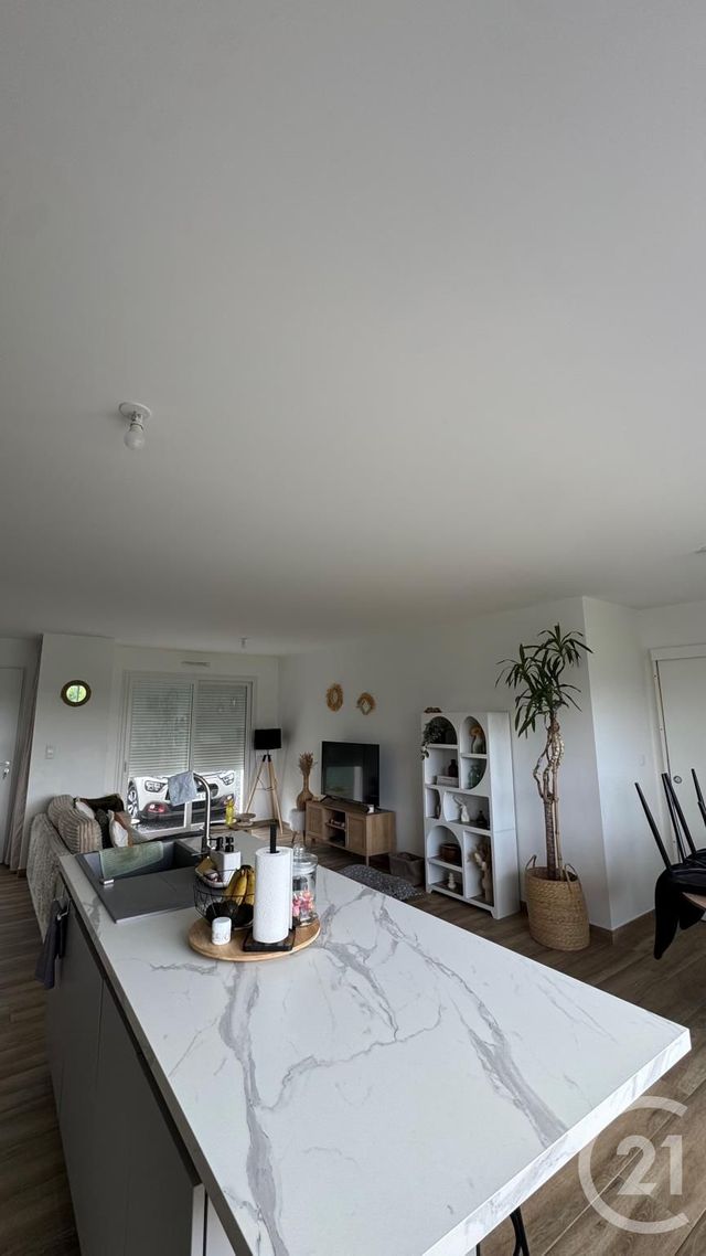 maison à louer - 3 pièces - 78.0 m2 - PERPEZAC LE NOIR - 19 - LIMOUSIN - Century 21 Jaubert Et Regaudie