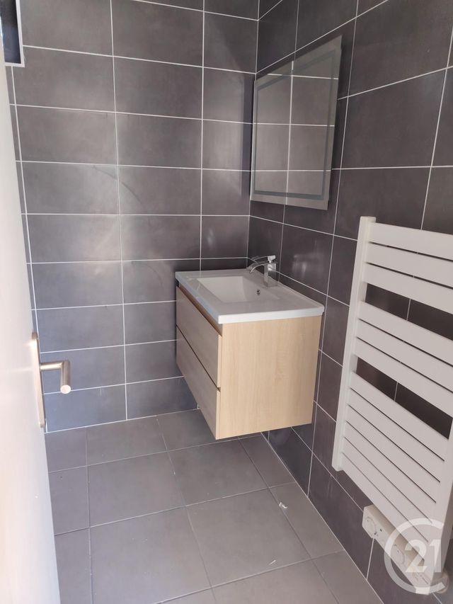 commerce à louer - 530.0 m2 - MALEMORT - 19 - LIMOUSIN - Century 21 Jaubert Et Regaudie