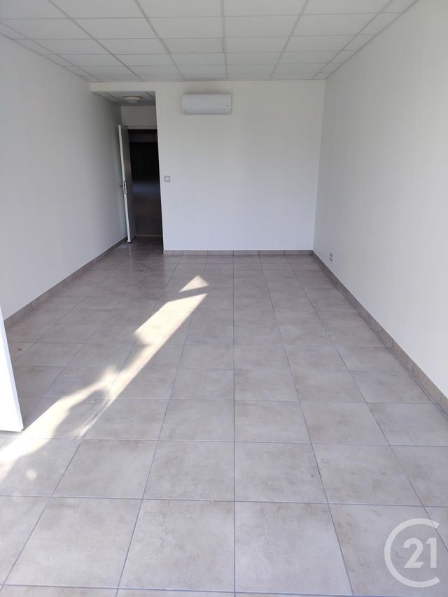 commerce à louer - 530.0 m2 - MALEMORT - 19 - LIMOUSIN - Century 21 Jaubert Et Regaudie