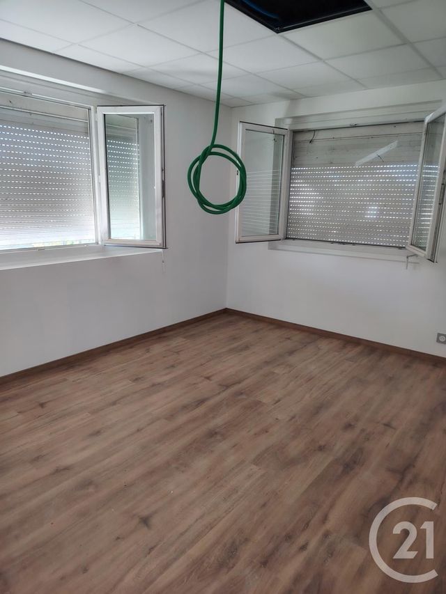 commerce à louer - 530.0 m2 - MALEMORT - 19 - LIMOUSIN - Century 21 Jaubert Et Regaudie