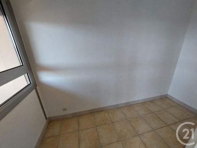 Appartement F3 à louer - 3 pièces - 90.03 m2 - BRIVE LA GAILLARDE - 19 - LIMOUSIN - Century 21 Jaubert Et Regaudie