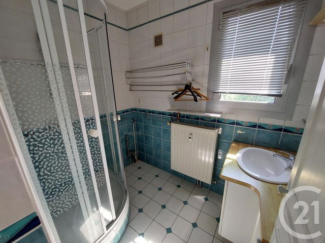 Appartement F3 à louer - 3 pièces - 90.03 m2 - BRIVE LA GAILLARDE - 19 - LIMOUSIN - Century 21 Jaubert Et Regaudie