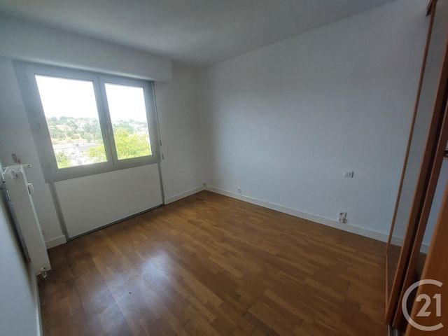 Appartement F3 à louer - 3 pièces - 90.03 m2 - BRIVE LA GAILLARDE - 19 - LIMOUSIN - Century 21 Jaubert Et Regaudie