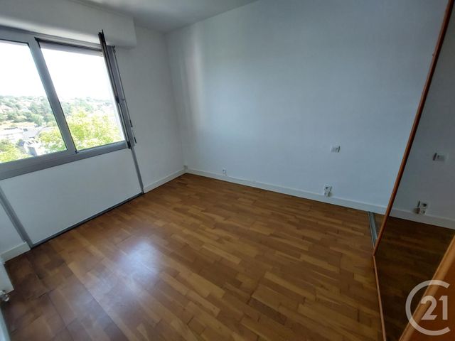 Appartement F3 à louer - 3 pièces - 90.03 m2 - BRIVE LA GAILLARDE - 19 - LIMOUSIN - Century 21 Jaubert Et Regaudie