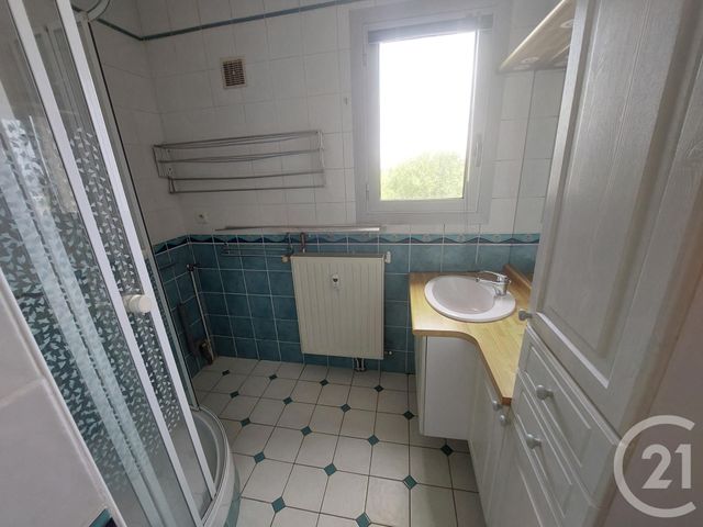 Appartement F3 à louer - 3 pièces - 90.03 m2 - BRIVE LA GAILLARDE - 19 - LIMOUSIN - Century 21 Jaubert Et Regaudie