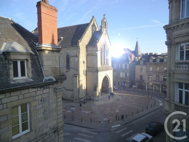 Appartement F3 à louer - 3 pièces - 59.0 m2 - BRIVE LA GAILLARDE - 19 - LIMOUSIN - Century 21 Jaubert Et Regaudie