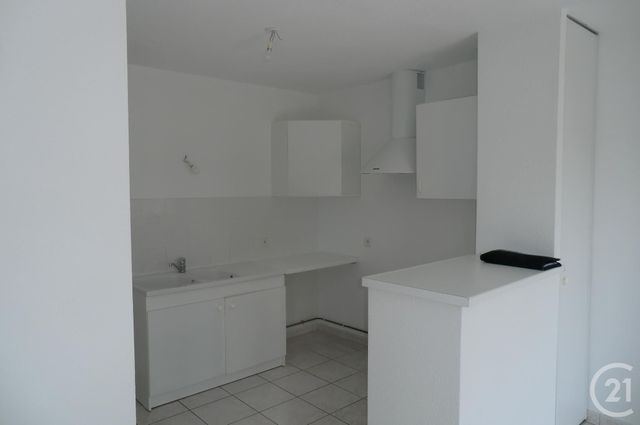 maison à louer - 3 pièces - 63.44 m2 - LARCHE - 19 - LIMOUSIN - Century 21 Jaubert Et Regaudie