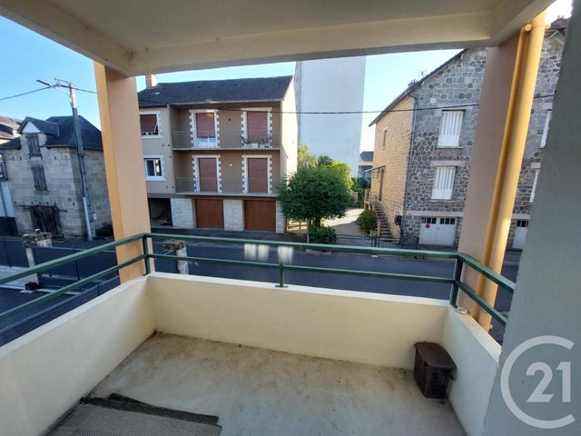 Appartement F3 à louer - 3 pièces - 64.8 m2 - BRIVE LA GAILLARDE - 19 - LIMOUSIN - Century 21 Jaubert Et Regaudie