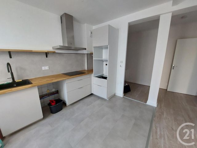 Appartement F3 à louer - 3 pièces - 64.8 m2 - BRIVE LA GAILLARDE - 19 - LIMOUSIN - Century 21 Jaubert Et Regaudie