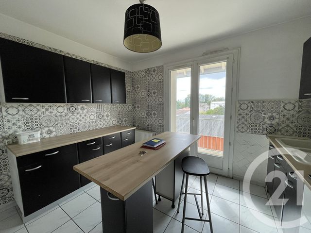 Appartement F4 à vendre - 3 pièces - 82.5 m2 - BRIVE LA GAILLARDE - 19 - LIMOUSIN - Century 21 Jaubert Et Regaudie