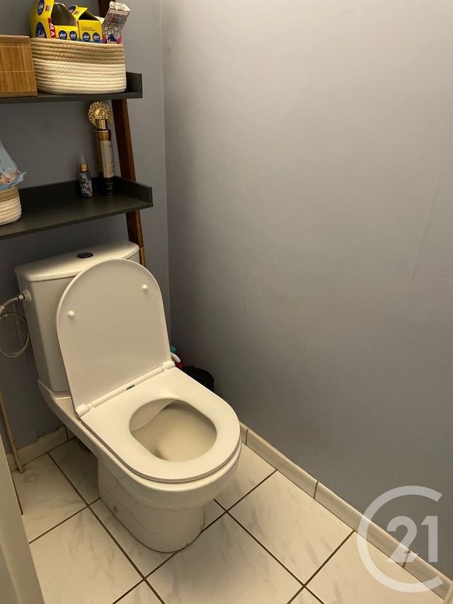 Appartement F4 à vendre - 3 pièces - 82.5 m2 - BRIVE LA GAILLARDE - 19 - LIMOUSIN - Century 21 Jaubert Et Regaudie