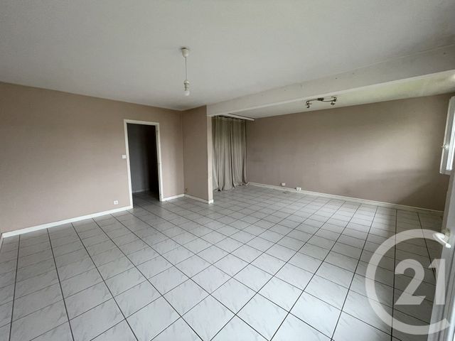 Appartement F4 à vendre - 3 pièces - 82.5 m2 - BRIVE LA GAILLARDE - 19 - LIMOUSIN - Century 21 Jaubert Et Regaudie