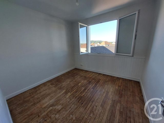 Appartement F4 à louer - 4 pièces - 77.3 m2 - BRIVE LA GAILLARDE - 19 - LIMOUSIN - Century 21 Jaubert Et Regaudie