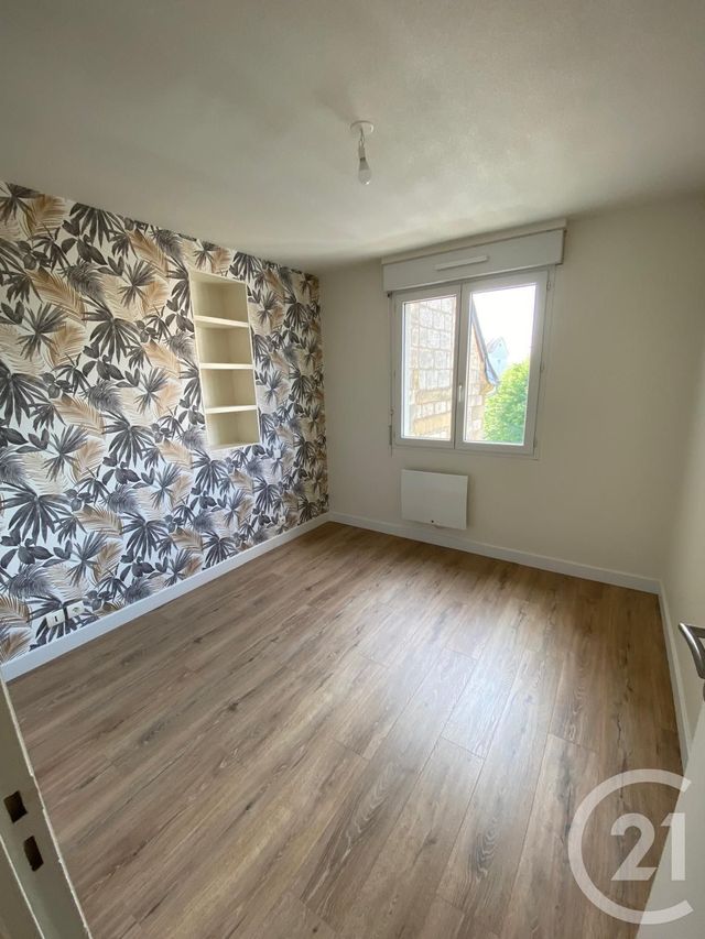 Appartement F2 à louer - 2 pièces - 48.76 m2 - BRIVE LA GAILLARDE - 19 - LIMOUSIN - Century 21 Jaubert Et Regaudie