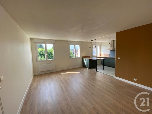 Appartement F2 à louer - 2 pièces - 48.76 m2 - BRIVE LA GAILLARDE - 19 - LIMOUSIN - Century 21 Jaubert Et Regaudie